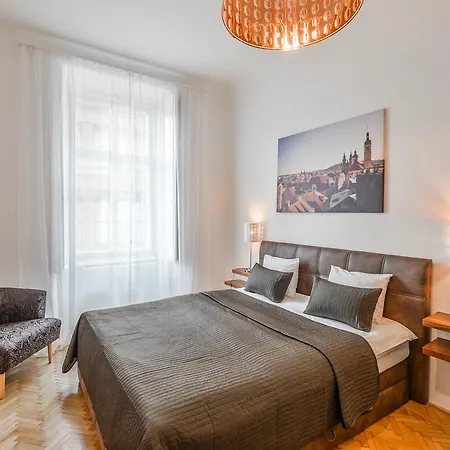 Royal Route Apartment Prague