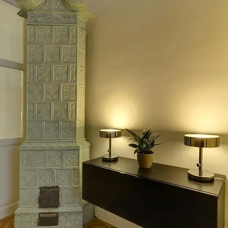 رويال روت ريزيدنس