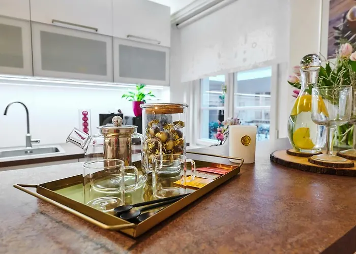 Royal Route Apartment